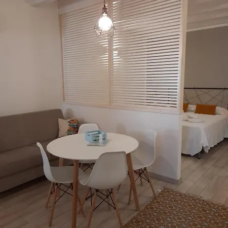 דירה Casa Di Magda קאסטלמארה דל גולפו